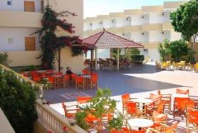 Ostrov Rhodos a hotel Fantasy s terasou