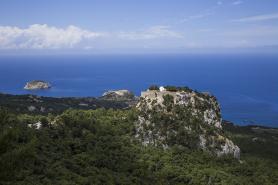 Pohled na pobřeží ostrova Rhodos