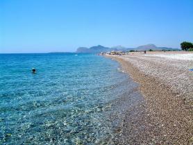 Oblázková pláž Afandou, ostrov Rhodos