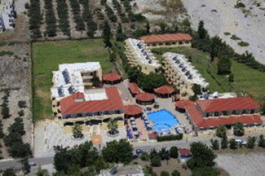 Pohled na hotel Fantasy, Kolymbia