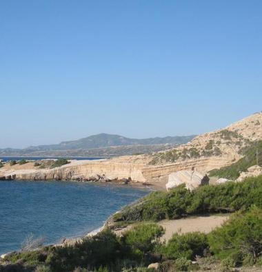 Rhodos - pláž u mysu Fourni