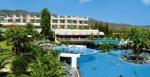 Bazén u hotelu Atrium Palace, Rhodos
