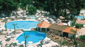 Rhodoský hotel Rodos Palace s bazénem
