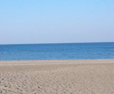 Rhodos - pláž letoviska Kalathos